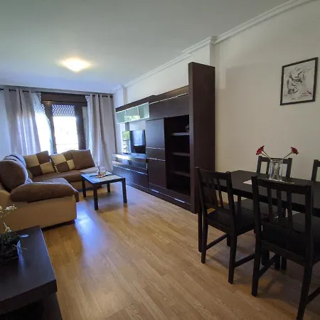 Apartamento Apartamentos Posada Turanzas